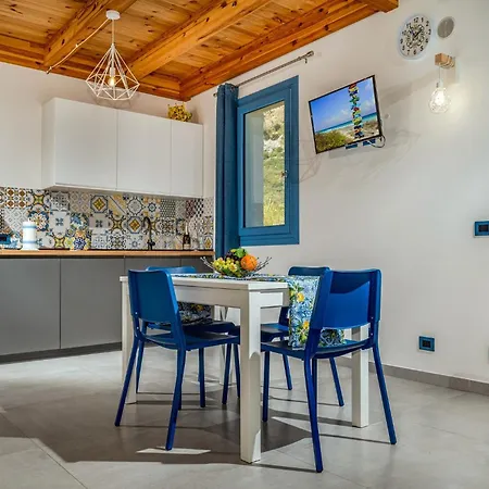 Holidays In Torre Bennistra Villa Scopello (Sicily)