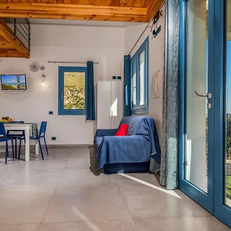 Willa Holidays In Torre Bennistra Scopello (Sicily)